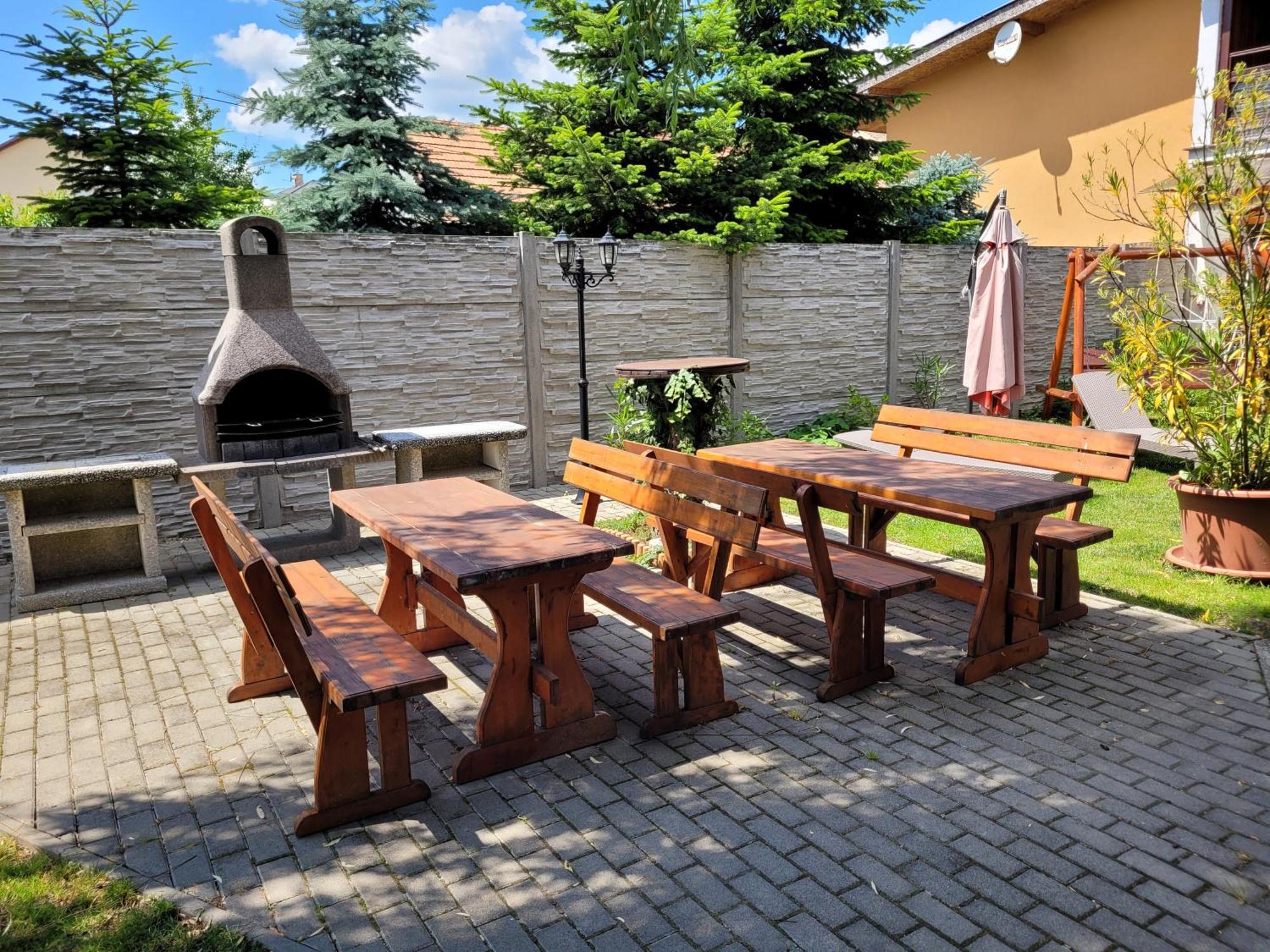 Penzion Korzo Sturovo Ngoại thất bức ảnh